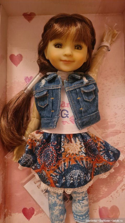 Бэлла Ruby red — Куклы Ruby Red (Руби Ред) Fashion Friends: Siblies (фото 2)