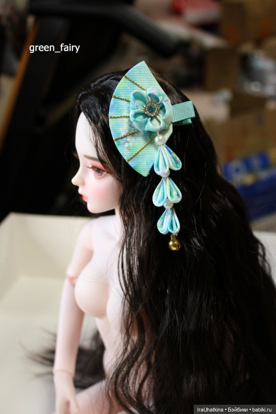 Парики и заколки. А вы чем украшаете волосы ваших кукол (фото 3)