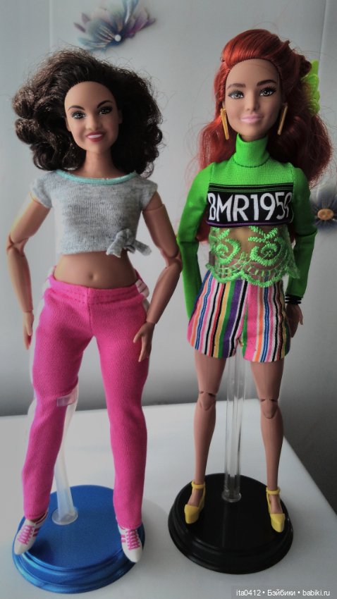 Лори Эрнандес и гибрид Эрна Лоррис Уж не знаю кто больше нравится