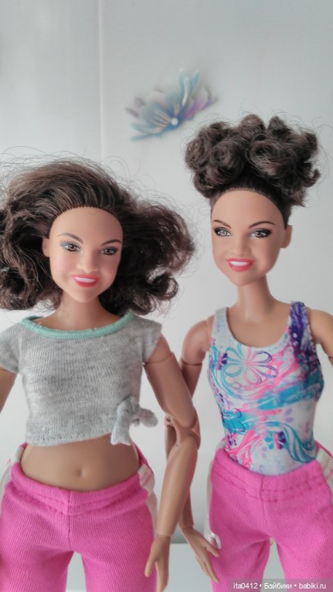 Лори Эрнандес и гибрид Эрна Лоррис Уж не знаю кто больше нравится