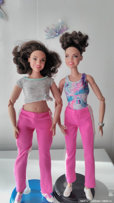 Лори Эрнандес и гибрид Эрна Лоррис Уж не знаю кто больше нравится