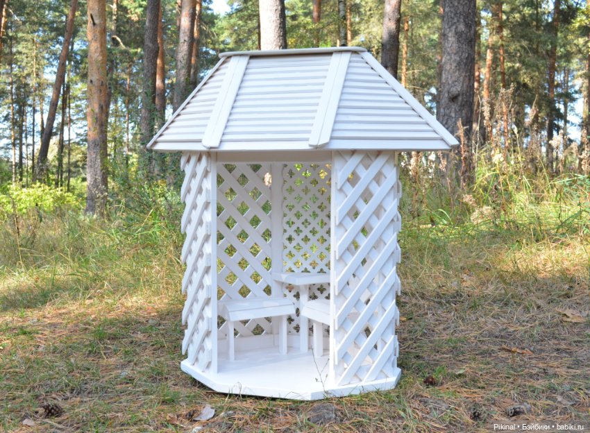 Беседка-патио с перголами