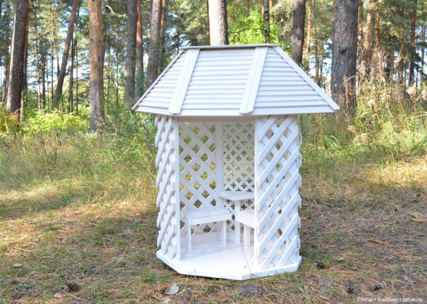 Беседка-патио с перголами