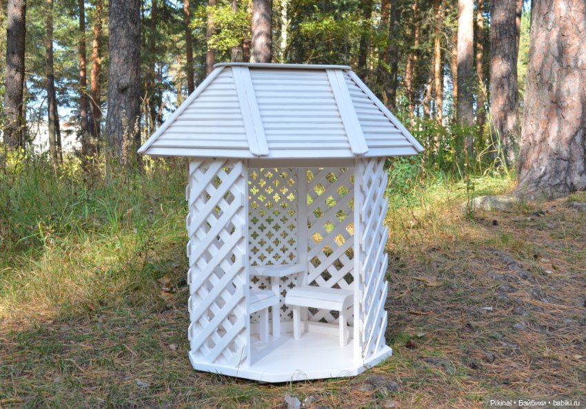 Беседка-патио с перголами