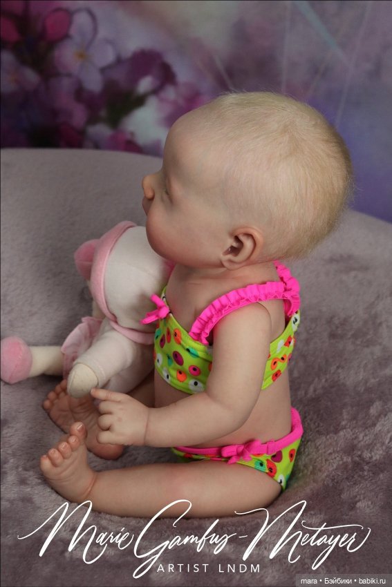 Oakley скульптора Sandy Faber, автор прототипа Marie Gambus-Metayer