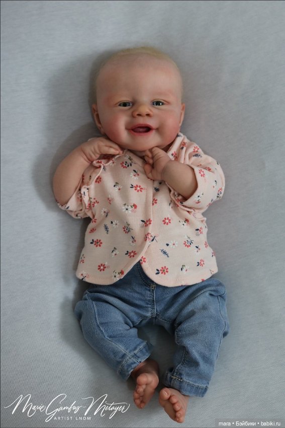 Oakley скульптора Sandy Faber, автор прототипа Marie Gambus-Metayer