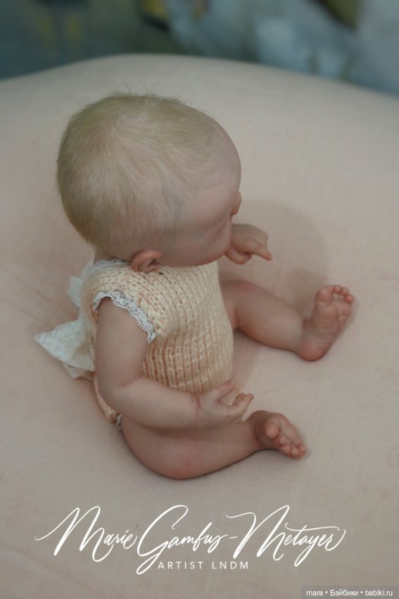 Oakley скульптора Sandy Faber, автор прототипа Marie Gambus-Metayer