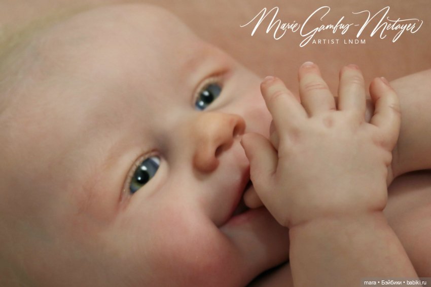 Oakley скульптора Sandy Faber, автор прототипа Marie Gambus-Metayer