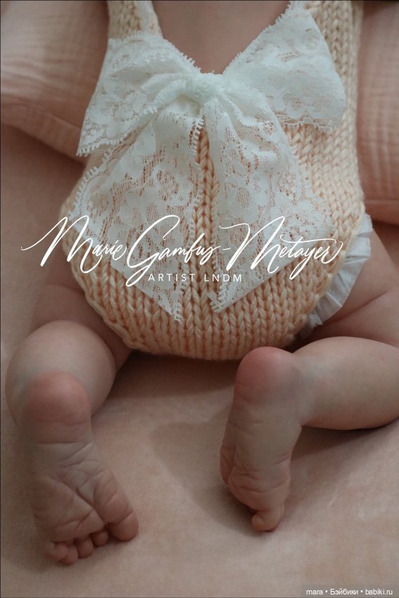 Oakley скульптора Sandy Faber, автор прототипа Marie Gambus-Metayer