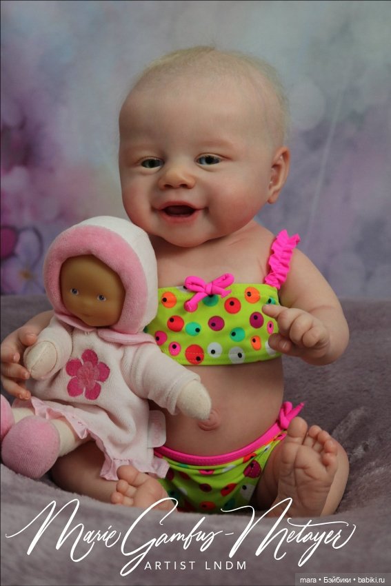 Oakley скульптора Sandy Faber, автор прототипа Marie Gambus-Metayer