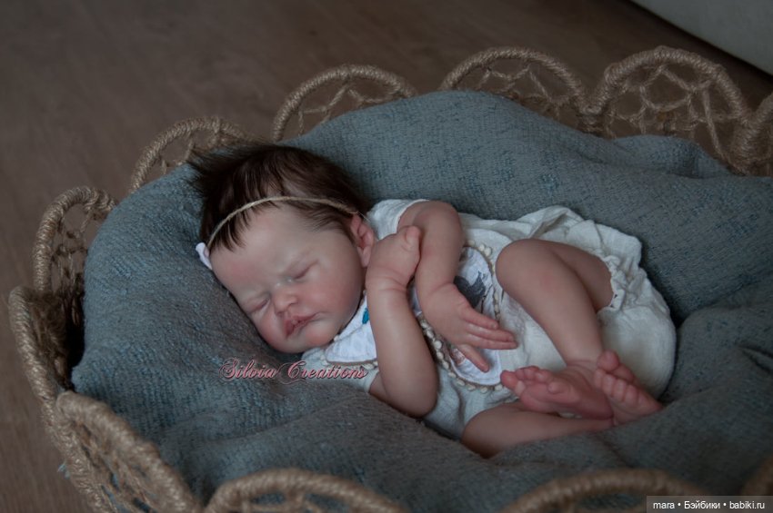 Gretel от скульптора Emily Jameson, автор прототипа Silvia Ezquerra (фото 3)