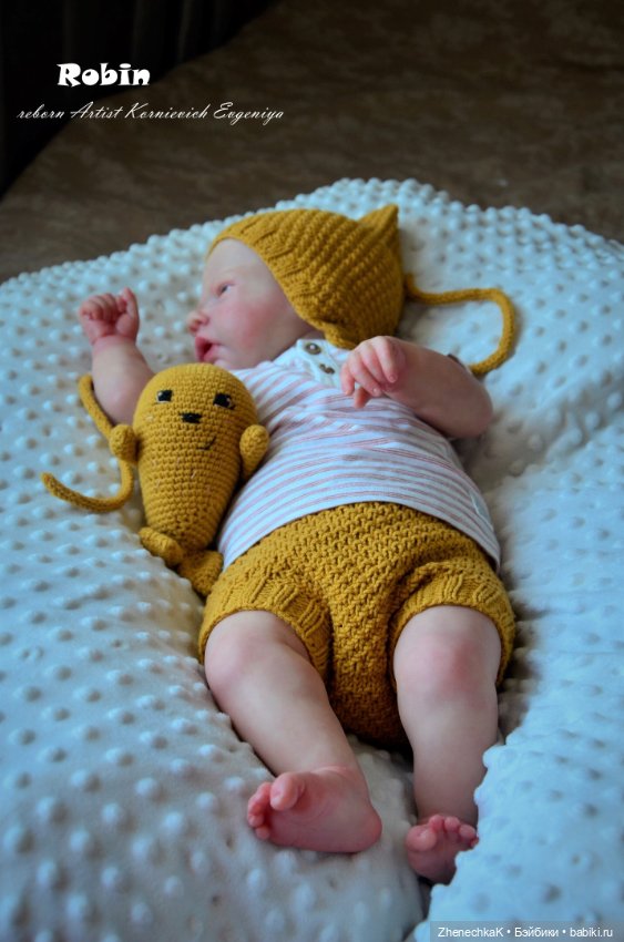 Вязаный комплект для куколок Реборн (фото 3)