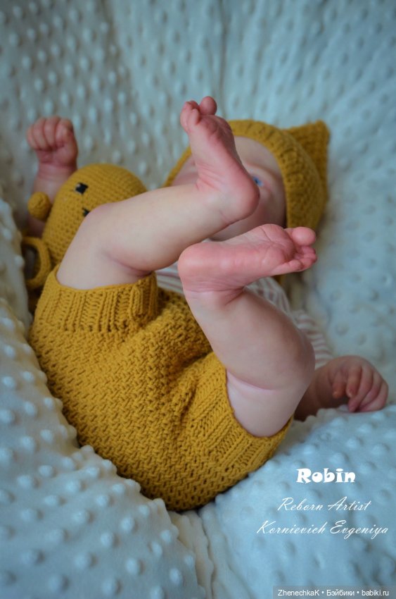 Вязаный комплект для куколок Реборн (фото 7)