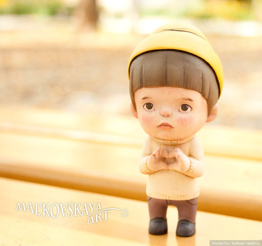 Деревянный мальчишка дарит вам свою любовь (фото 4)