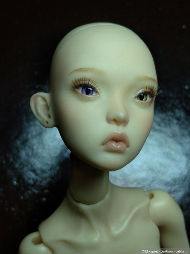 Глазки как коляски, только не катаются, а переливаются (фото 2)