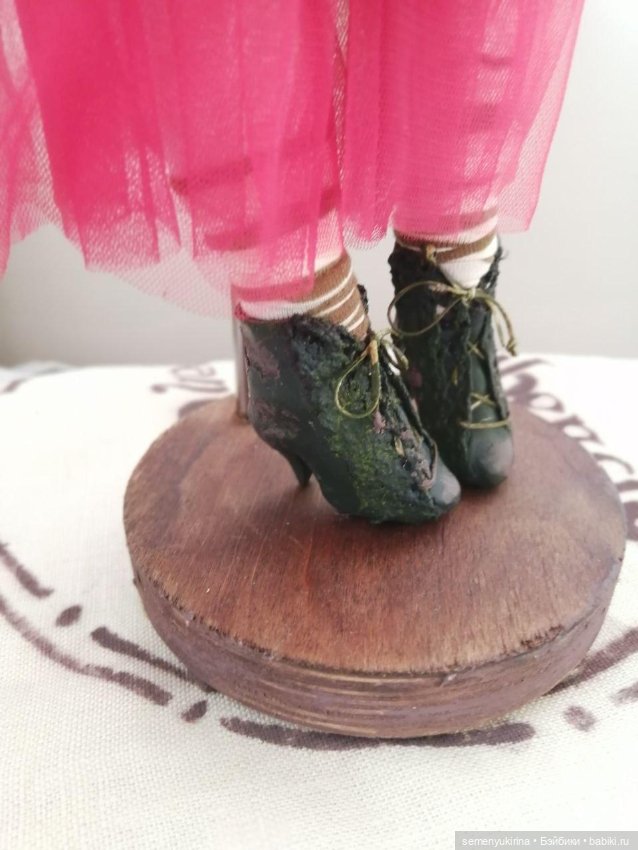 ЛОРА. Театральная девочка. Текстильная кукла (фото 2)