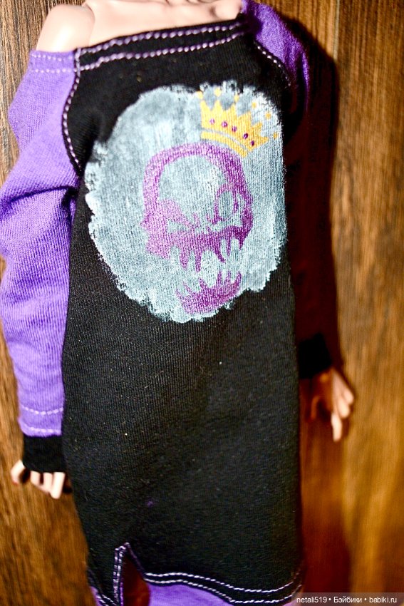 Пробы кистей или рисунки на одежде (фото 3)