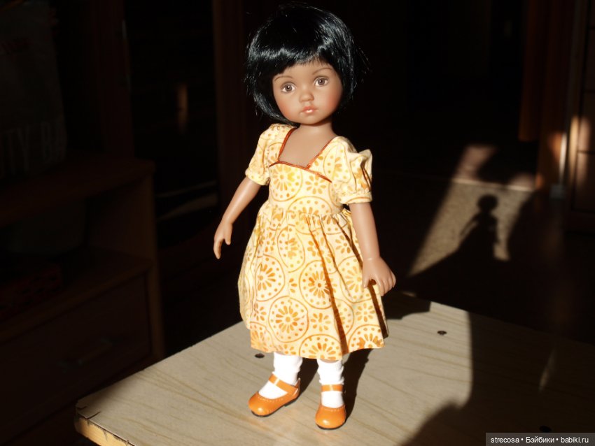 Поиграла с освещением или много фотографий куколки Дианы Эффнер от Бонека