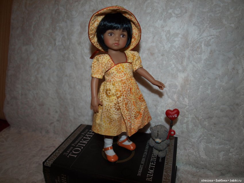 Поиграла с освещением или много фотографий куколки Дианы Эффнер от Бонека