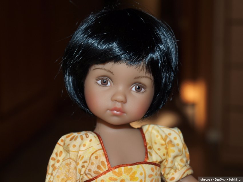 Поиграла с освещением или много фотографий куколки Дианы Эффнер от Бонека
