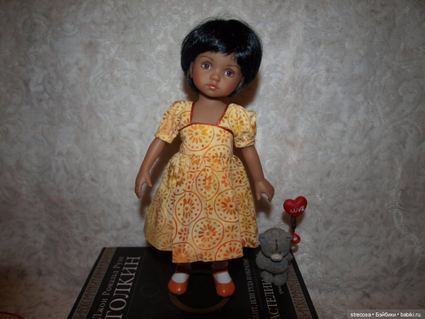 Поиграла с освещением или много фотографий куколки Дианы Эффнер от Бонека