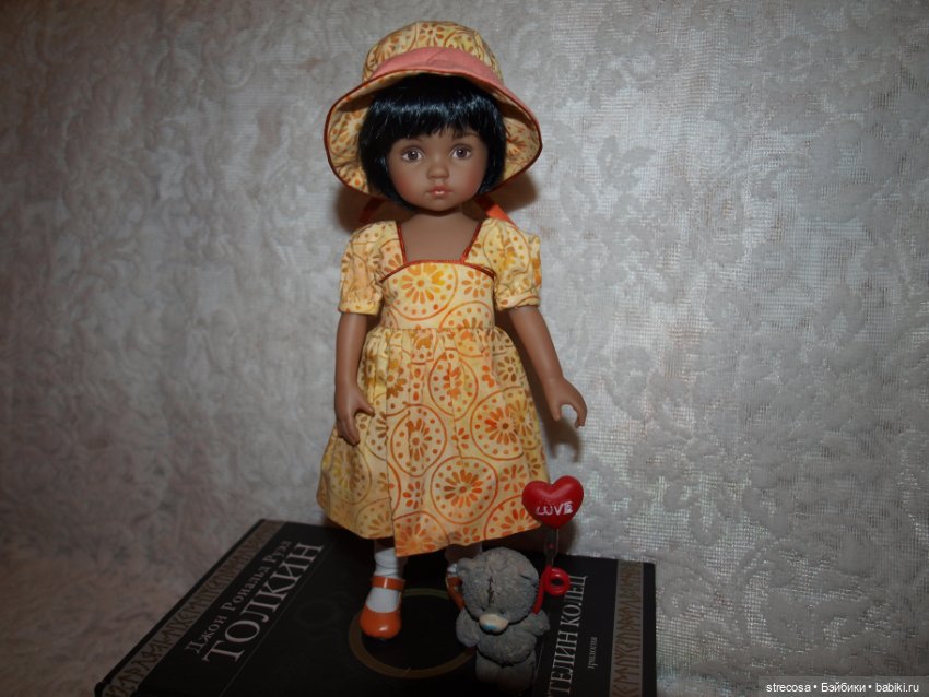 Поиграла с освещением или много фотографий куколки Дианы Эффнер от Бонека