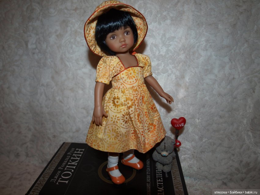 Поиграла с освещением или много фотографий куколки Дианы Эффнер от Бонека