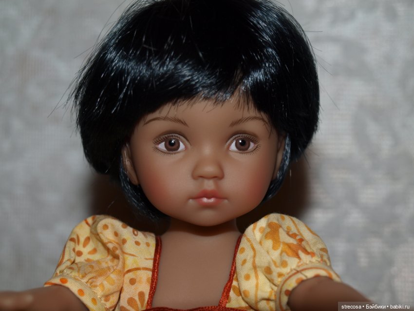 Поиграла с освещением или много фотографий куколки Дианы Эффнер от Бонека