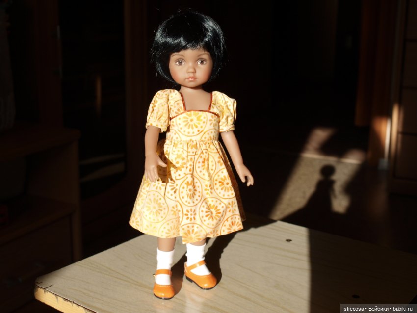 Поиграла с освещением или много фотографий куколки Дианы Эффнер от Бонека