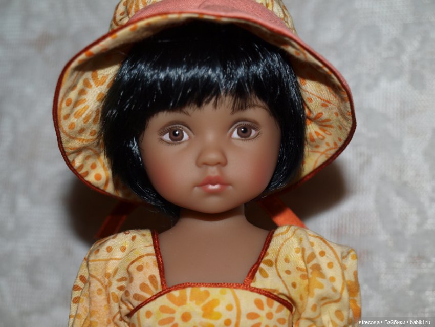 Поиграла с освещением или много фотографий куколки Дианы Эффнер от Бонека