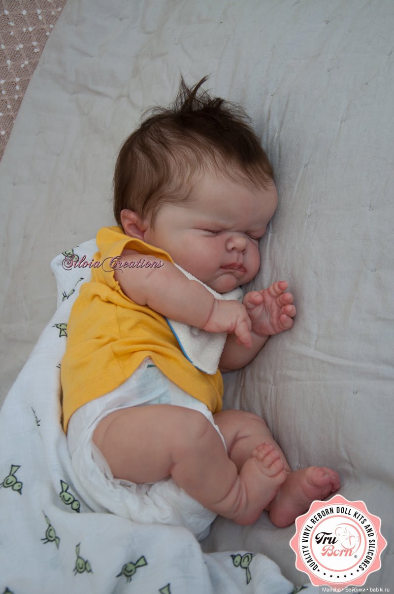 Nino скульптора Vincenzina Care, автор прототипа Silvia Ezquerra