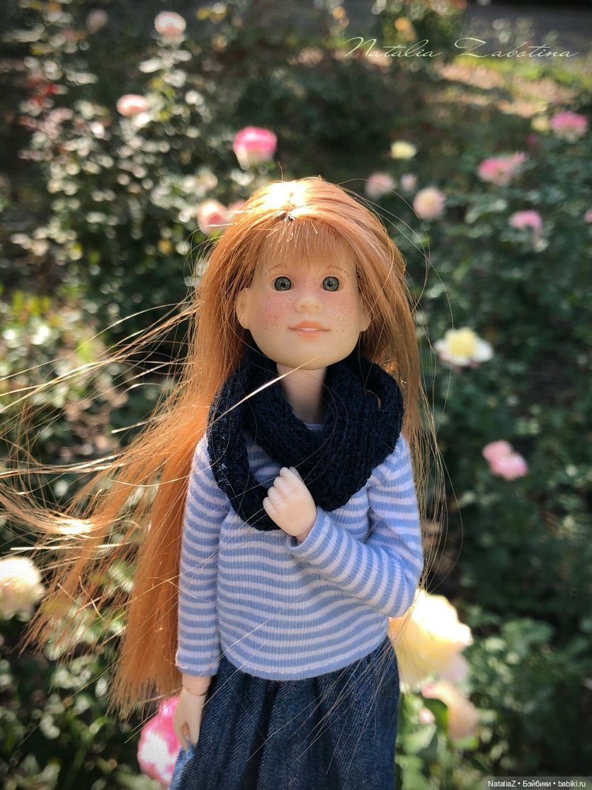 "Наш мир – аллея молодая роз..."