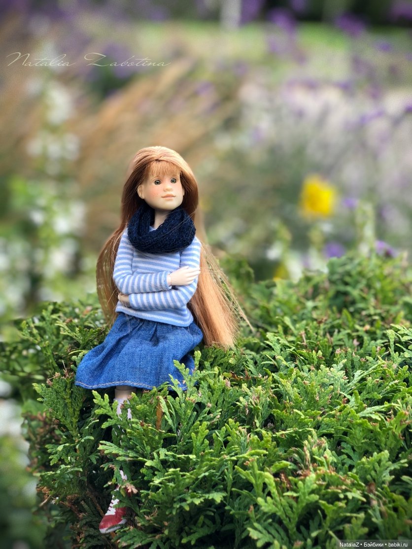 "Наш мир – аллея молодая роз..."