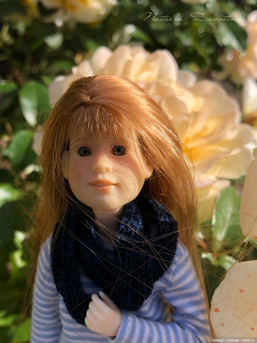 "Наш мир – аллея молодая роз..."