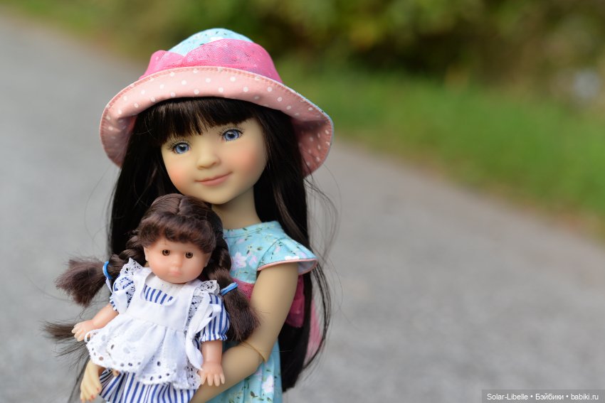 Новые малышки Capucine Fashion Friends - Ruby Red (фото 5)