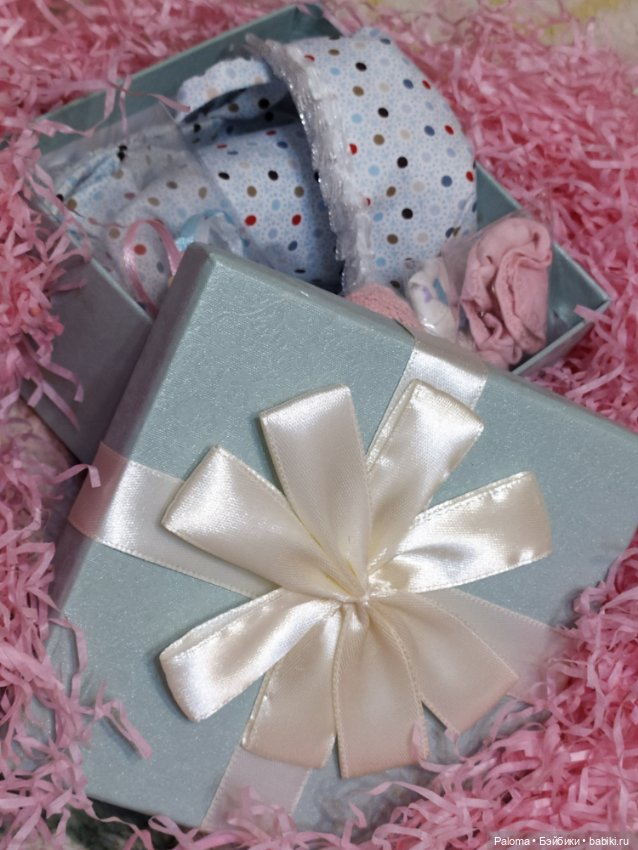 Яночка, миниатюрный младенец в коробке