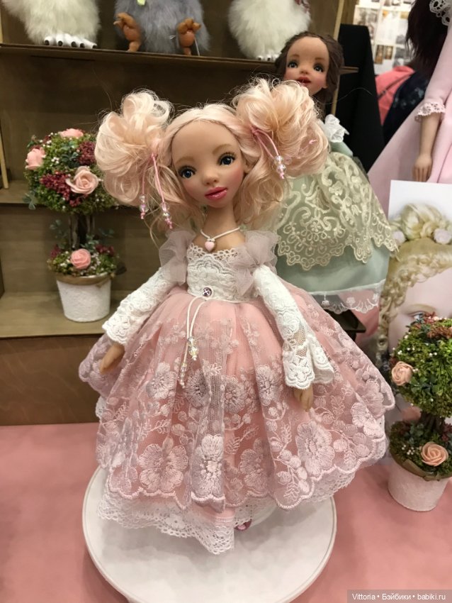 Москва 02/10/2020 выставка - Международный Салон кукол