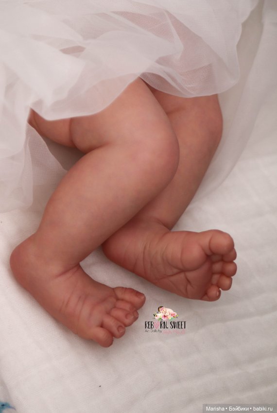 Oakley скульптора Sandy Faber, автор прототипа Shaylen Maxwell