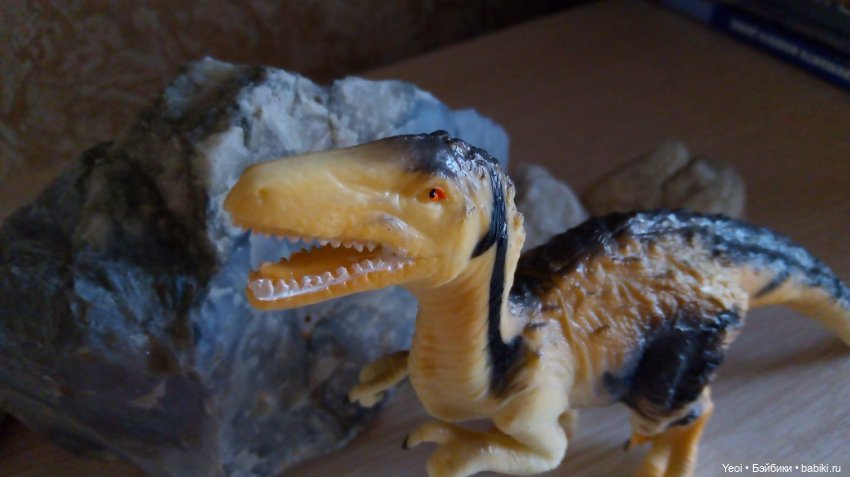 Набор фигурок Динозавров (6 шт) и обезьянка на палец. Покупки из Магнита