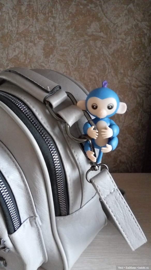 Набор фигурок Динозавров (6 шт) и обезьянка на палец. Покупки из Магнита