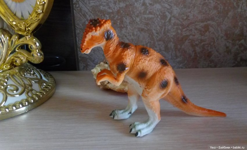 Набор фигурок Динозавров (6 шт) и обезьянка на палец. Покупки из Магнита (фото 9)