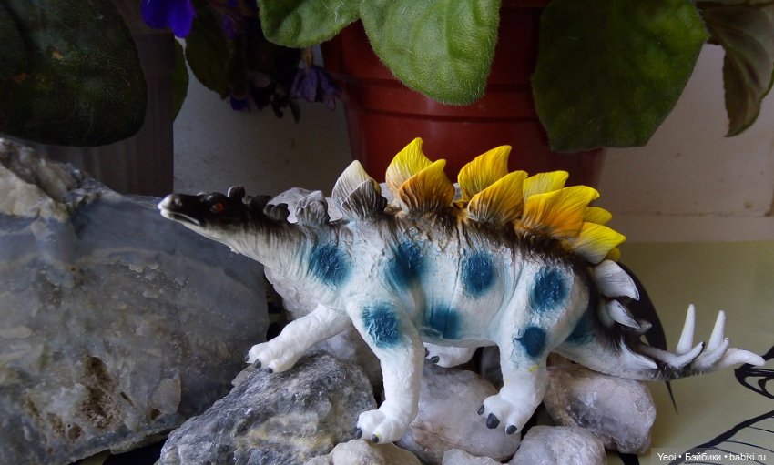 Набор фигурок - 2 - Динозавров (6 шт) и динозаврик на палец. Покупки из Магнита 2