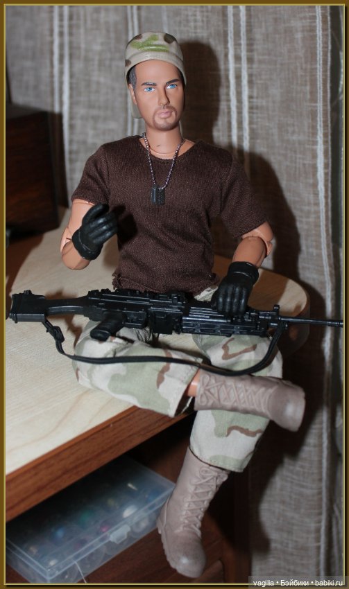 Военный, красивый, здоровенный (фото 3)