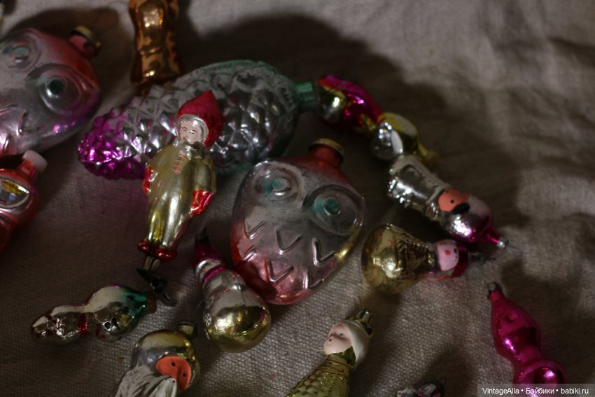 Давайте закупимся шампанским, что ли