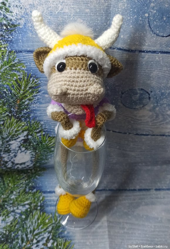 Новогодний бычок Мотя! Позитивный парень. Готов встречать НГ! Авторская работа. Много фото