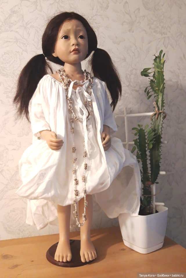 Азиаточка по имени Драгоценность (фото 4)