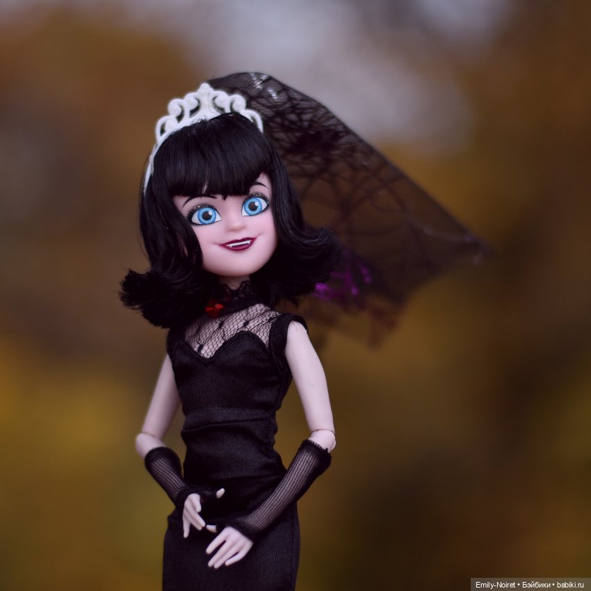 Дочка Дракулы выходит замуж (фото 8)