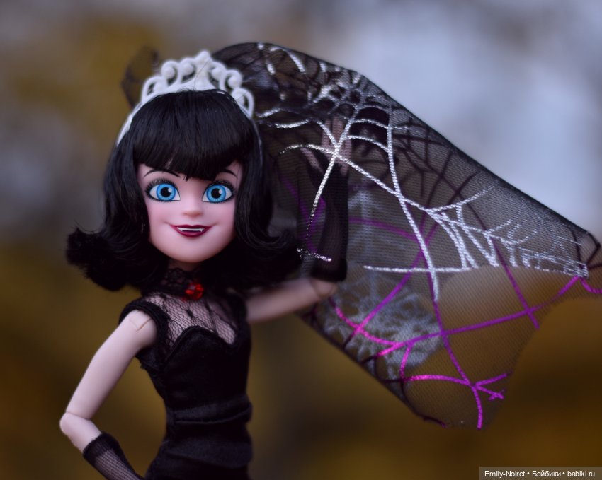 Дочка Дракулы выходит замуж (фото 6)