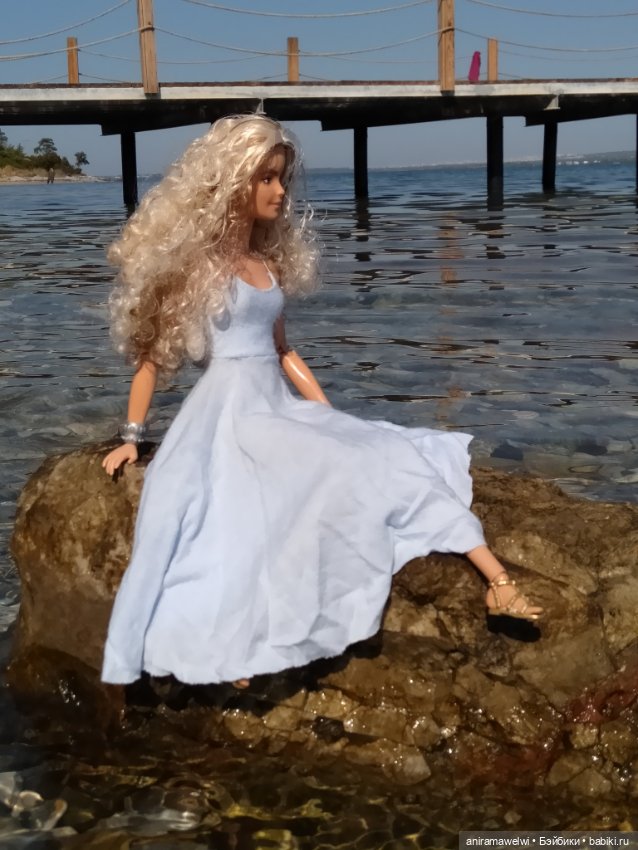 Вторая фотосессия Милли. Милли в голубом платье (фото 6)