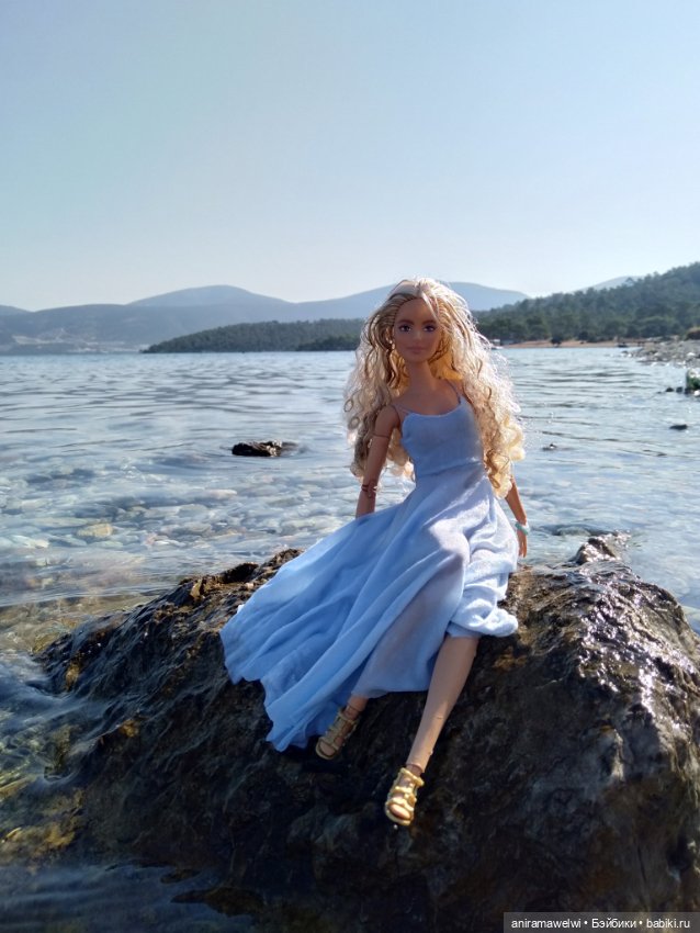 Вторая фотосессия Милли. Милли в голубом платье (фото 10)